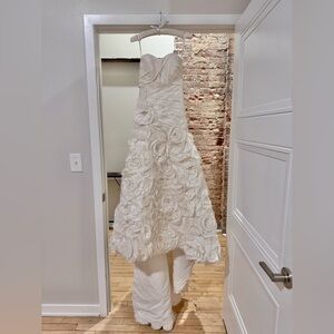 GALINA SIGNATURE Rosette Wedding Special Occasion Dress 0P Ivory EUC